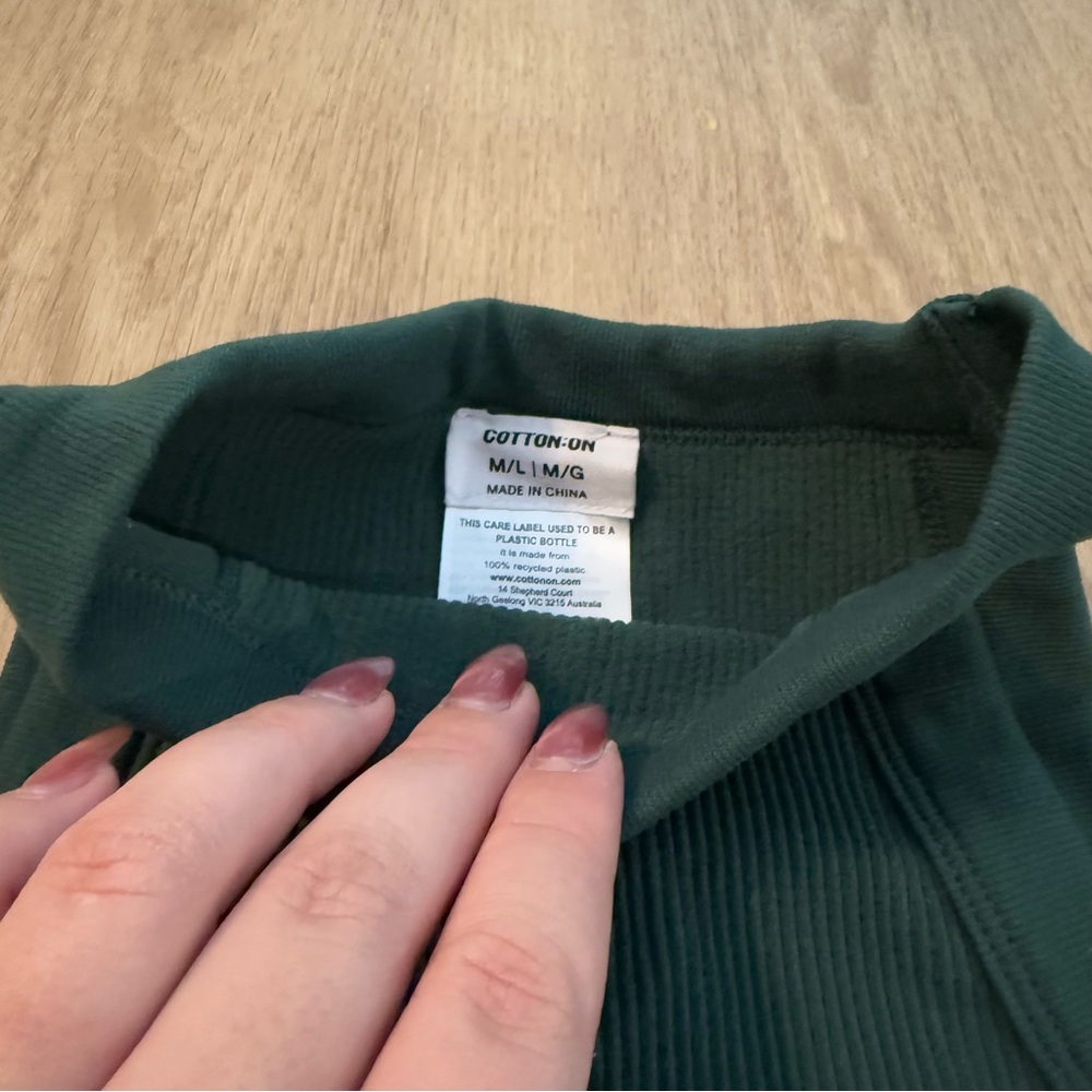 Cotton On Size M/L Dark Green Ribbed Mock Neck Women's Top - Picture 2 of 5